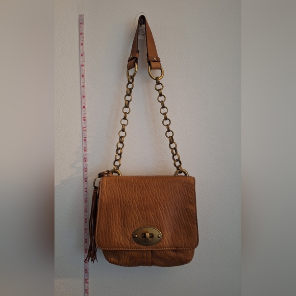 Vintage Fossil Leather Shoulder Bag with Chain Strap & Tassel Tan Color - Picture 5 of 9